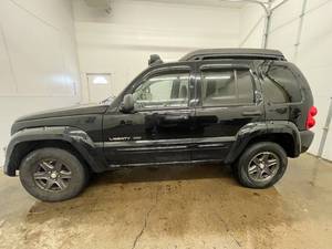 2003 Jeep Liberty Renegade - 4X4