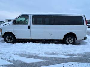 2000 Chevrolet Express G3500