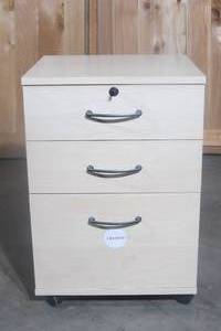 3 Drawer Rolling Cabinet with Lock - 27 x 18 x 18.5