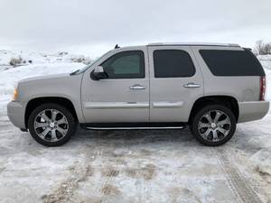 2007 GMC Yukon Denali - AWD