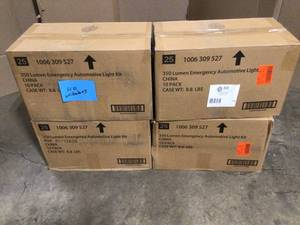 lot 18 image: Defiant Emergency Automotive Light Kit, Lot of 4, Review all pictures