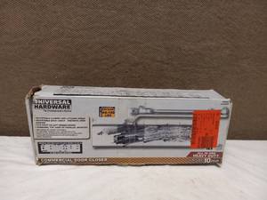lot 13 image: UNIVERSAL HARDWARE COMMERCIAL DOOR CLOSER