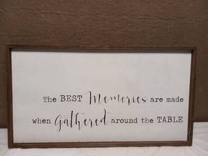 lot 65 image: BEST MEMORIES WOOD WALL DECOR