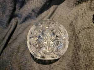 lot 73 image: Vintage Bohemian Czech Cut Crystal Rose Bowls (pair)