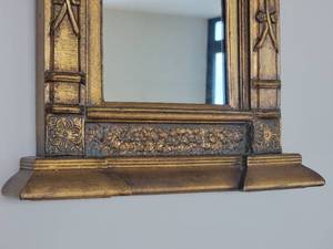 lot 90 image: Gilded Architectural Accent Mirror