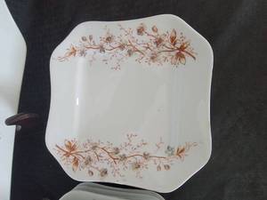 lot 100 image: Antique Haviland French Porcelain Fish Serving Set