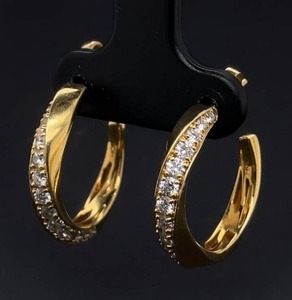 High-End Designer  HEARTS ON FIRE Diamond Hoop Earrings 0.70ctw in 18k Yellow Gold Atlantico $9,800 Retail VIDEO