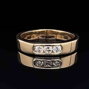 0.20ctw Diamond 3-Stone Band in 14k Yellow Gold $1999 Retail VIDEO