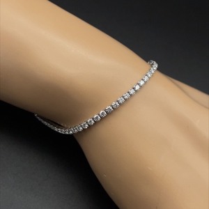 3.00ctw. Stunning Diamond Bracelet, High Quality Matching Diamonds VS-FG in 14k White Gold. Retail $8,400