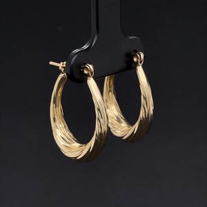 14K Yellow Gold Hoop Earrings, Lightweight Textured Finish for Lasting Shine Perfect for Everyday