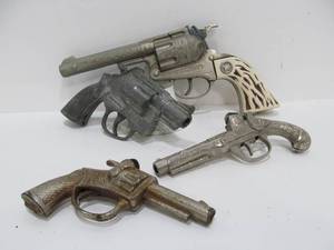 lot 90 image: Old Vintage Hubley etc Cap Guns