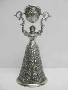 lot 105 image: Beautiful Ornate Vintage German Wedding Cup