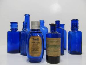 lot 108 image: Lot of Vintage & Antique Cobalt Blue Glass MedicalPharmacy Bottles