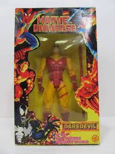 lot 120 image: Toy Biz MARVEL Universe Daredevil Action Figure - Yellow Outfit