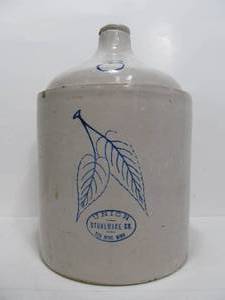 lot 142 image: Antique Red Wing Union 3 Gallon Stoneware Jug