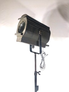 lot 1 image: Fantastic Working MAJOR 1920s-30s era Hollywood Stage Light 