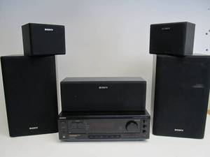 lot 171 image: Working SONY Home Theater Stereo System wRemote