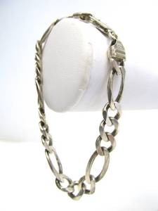 lot 186 image: Large Thick Sterling Silver Link Bracelet