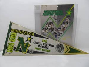 lot 242 image: Minnesota North Star Autographed Program & Pendant