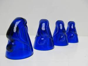 lot 62 image: Set of Vintage Art Deco BOTTOMS UP Cobalt Blue ShotBar Glasses
