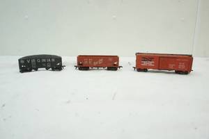 HO scale train cars