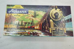Athearn HO scale train cars
