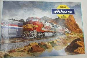 Athearn HO scale train cars