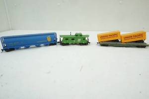 HO scale train cars