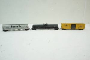 HO scale train cars