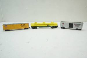 HO scale train cars