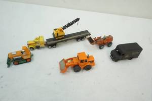164 scale toys