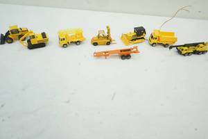 164 scale toys