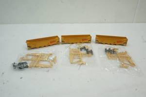 HO scale train cars