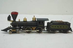 HO scale train engine