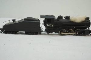 HO scale train engine