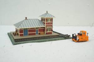 HO scale building