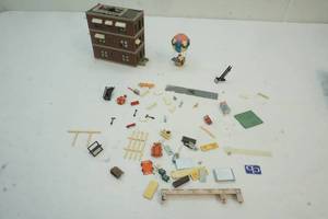 HO scale building