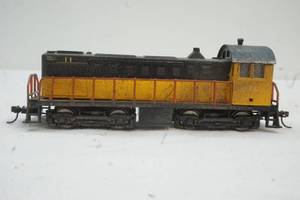 ho scale train engine