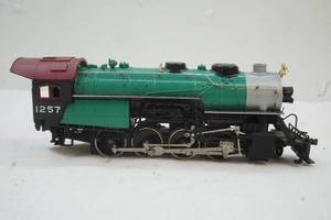 HO scale train engine
