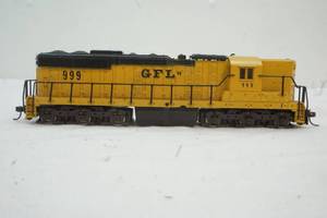 HO scale train engine