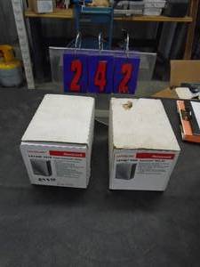 lot 242 image: Honeywell aquastat relay # L8124E-1016 & L8148J-1009. As shown.
