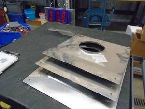 lot 338 image: Qty of 3 18 x 18 stainless top plates. As shown.