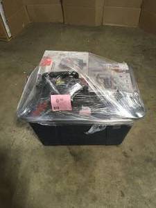 lot 8 image: Lot of assorted Vector Charger Battery Starters, Customer returns, Review all pictures