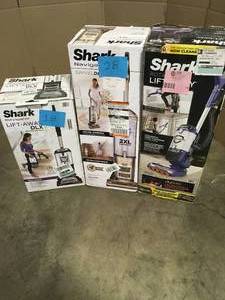lot 18 image: Lot of 3 Vacuums, Customer Return, Review all pictures No tested