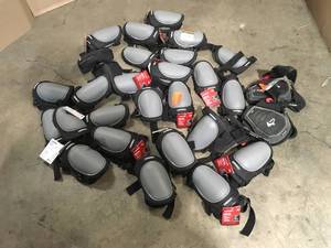 lot 28 image: Mix Lot of Knee Pads, Husky for work, Customer return, Review all pictures