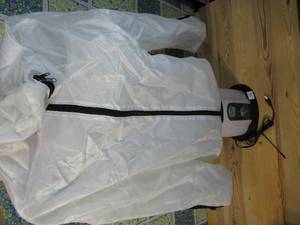 lot 38 image: Electric Iron Dryer Inventures International 120 Volt Shirt Butler Cold & Hot
