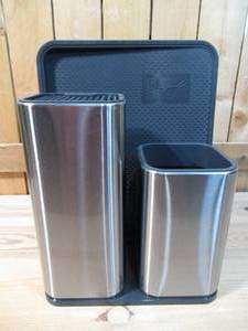 lot 2 image: Storable Solutions Cutting Board & Tool Block Set - Silver
