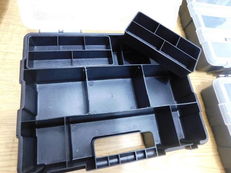 lot 146 image: (6) Tools box  parts trays