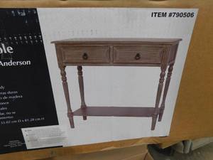 lot 8 image: Casual Winter Melody Console Table