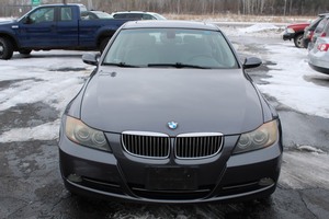 lot 5 image: 2006 BMW 3 Series 330i